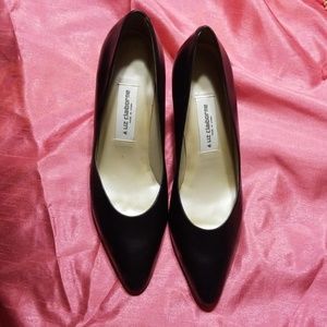 Liz Claiborne size 10 pumps